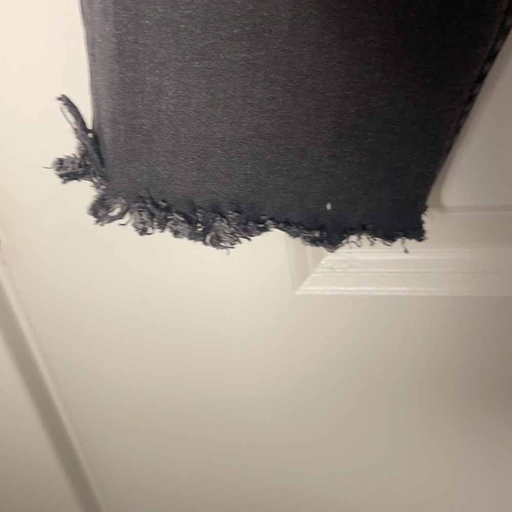 Free people distressed black high waist  crop jeans pants - so cute on! - Picture 4 of 6